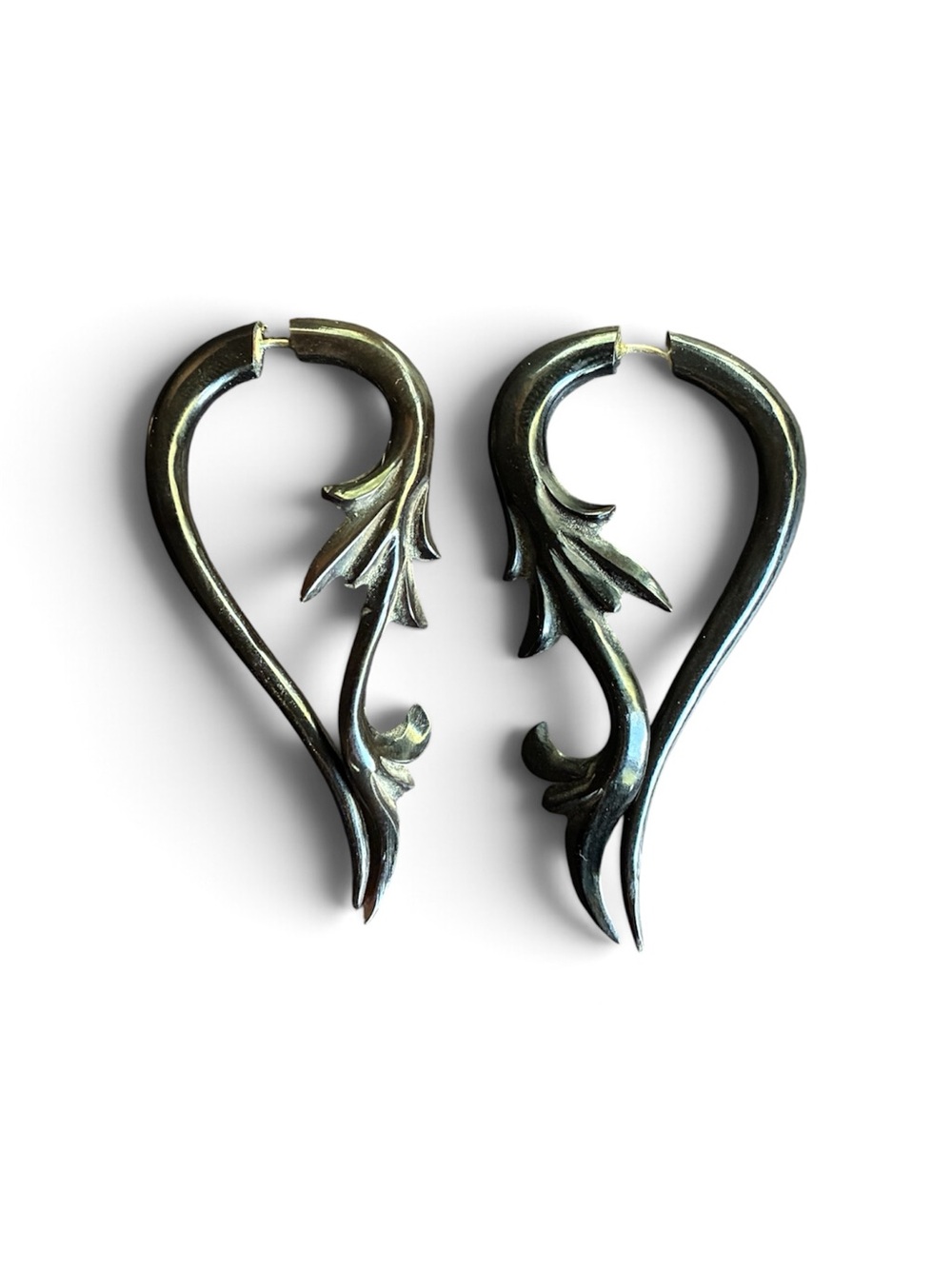 Handcrafted Black Carved Leaf Filigree Earrings